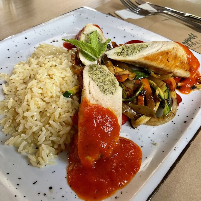 Traditional Croatian cuisine and local food specialties available near Ella House